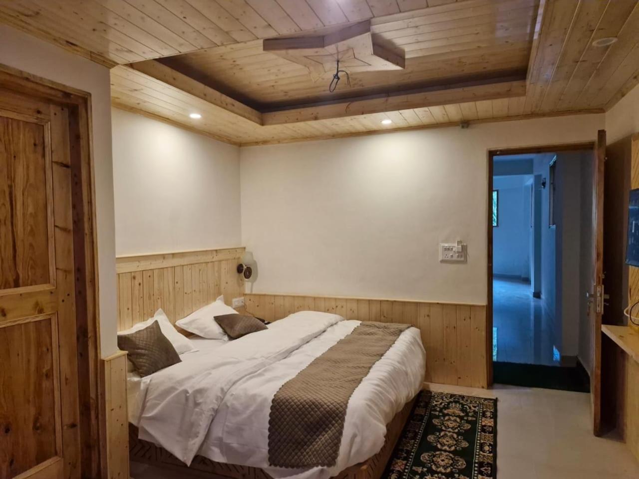 מנאלי The Snow Lotus Villa מראה חיצוני תמונה